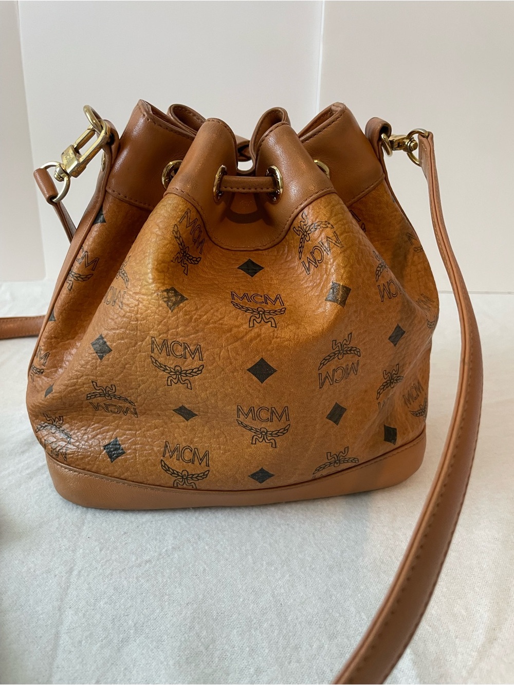 MCM Brown Logo Print Drawstring Bucket Bag w/ Detachable Strap Gold Hardware - Picture 4 of 15